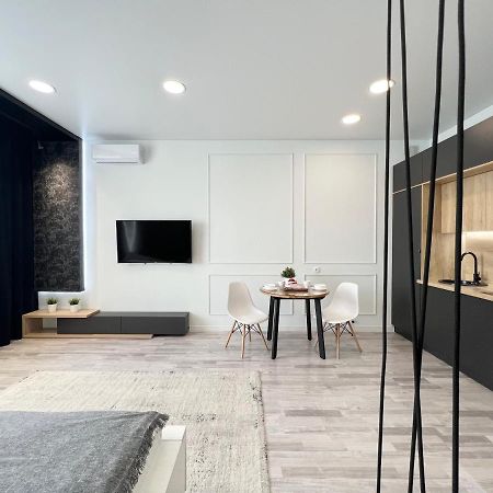 פבלודר Апартаменты Lux מראה חיצוני תמונה
